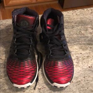 D rose Drose 3.5 red and black. 8.5/10.